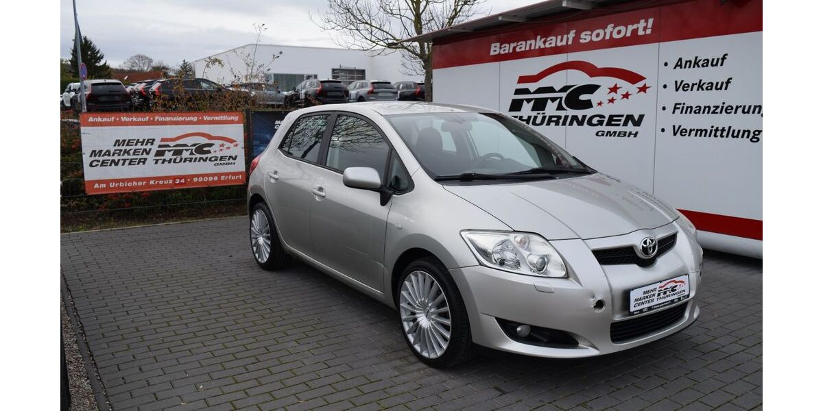 Toyota Auris 227.000 km 2.990 &euro; Erfurt 99099