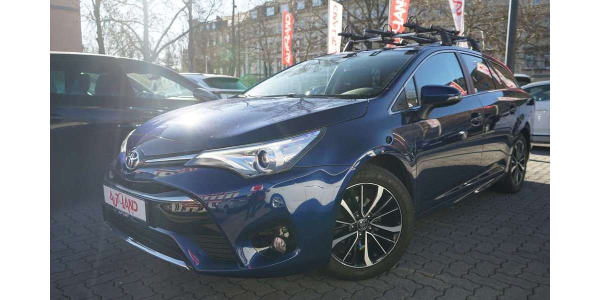 Toyota Avensis 76.859 km 18.990 &euro; Chemnitz 09111