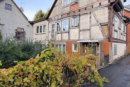 Großes Grundstück - 935 qm - ruhige Lage - mit Altbestand