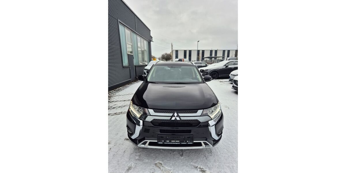 Mitsubishi Outlander 43.649 km 22.900 &euro; Landshut 84030