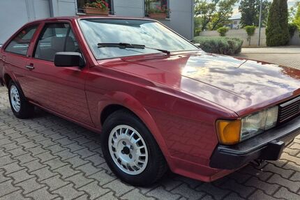 VW Scirocco 187.000 km 9.900 &euro; Göd 02132