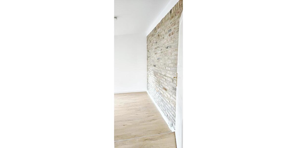 130 qm Remise in Neuenhagen mir großem Wintergarten 4 zimmer