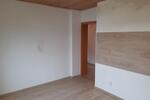Erdgeschoßwohnung Mücke - 4 Zimmer, 98 m&sup2;, 700&euro; | Angebot:26412899