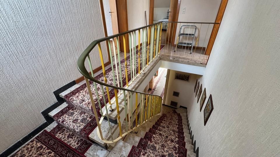 Einfamilienhaus Niederkrüchten - 7 Zimmer, 164 m&sup2;, 320.000&euro; | Angebot:27080107