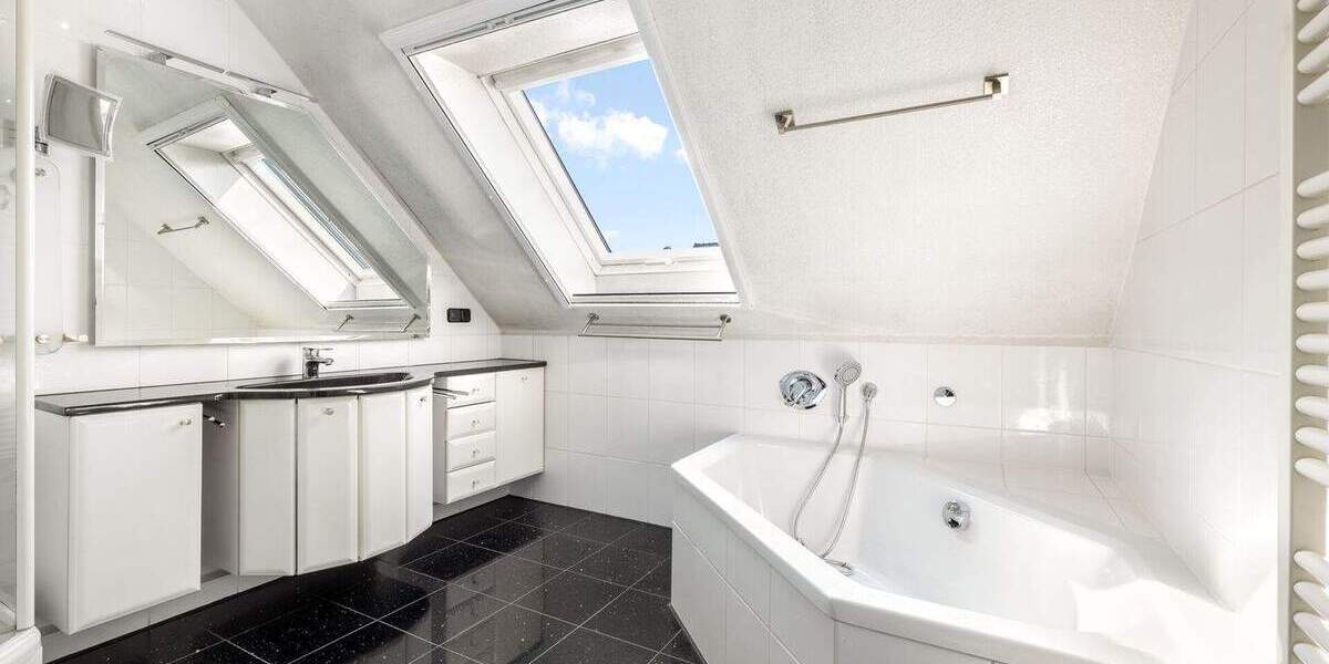 Mehrfamilienhaus, Wohnhaus Wolfsburg Nordsteimke - 8 Zimmer, 205 m&sup2;, 398.000&euro; | Angebot:23884125