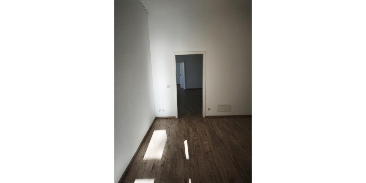 Etagenwohnung Bad Freienwalde (Oder) - 3 Zimmer, 90 m&sup2;, 672&euro; | Angebot:25307447