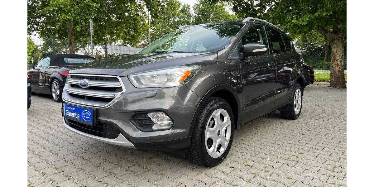 Ford Kuga 133.793 km 9.999 &euro; Leimen(Heidelberg) 69181