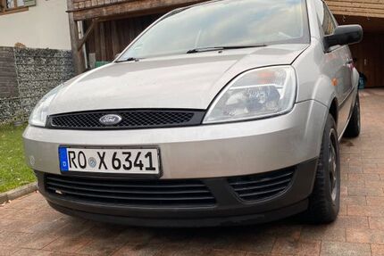Ford Fiesta 141.900 km 2.200 &euro; Oberaudorf 83080