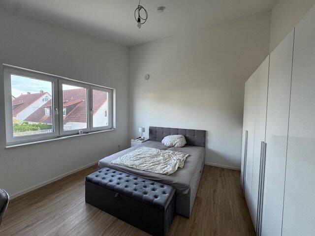 Etagenwohnung Nürnberg Rehhof - 2 Zimmer, 85 m&sup2;, 1.185&euro; | Angebot:26289857