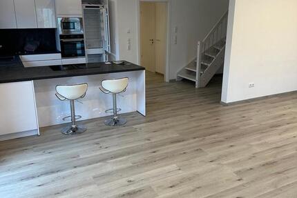 Modernes Energiesparhaus: Doppelhaushälfte ca.130 qm mit küche 5 zimmer