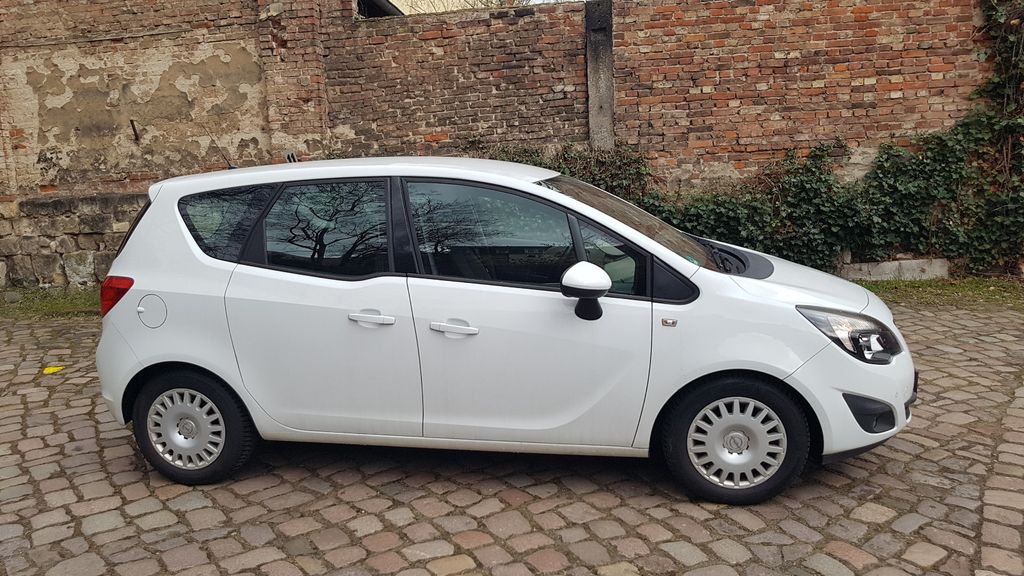 Opel Meriva 128.000 km 5.400 &euro; Dresden 01099