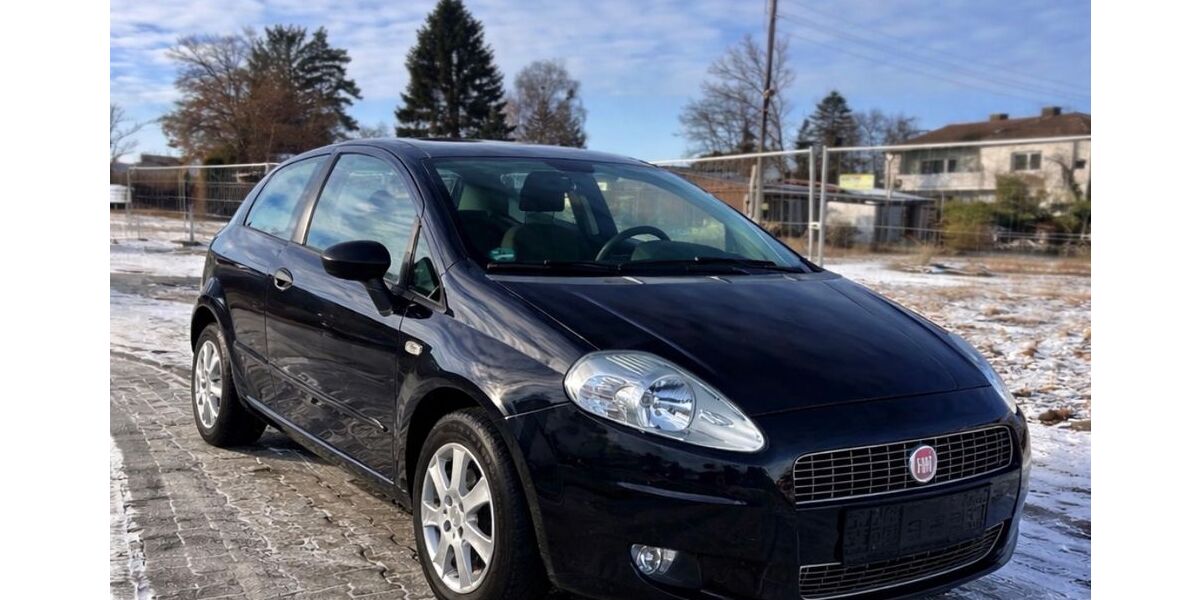 Fiat Grande Punto 128.000 km 3.490 &euro; Kissing 86438