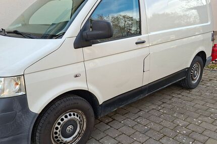 VW T5 Transporter 282.080 km 3.600 &euro; Thannhausen 86470
