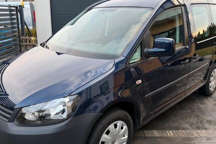 VW Caddy 98.000 km 10.500 &euro; Fredersdorf-Vogelsdorf bei Berlin 15370