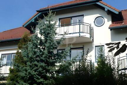 Wohnung Radebeul - 3 Zimmer, 72 m&sup2;, 240.000&euro; | Angebot:26695325