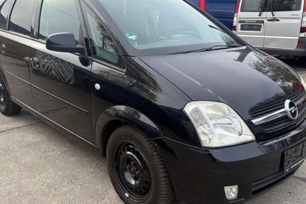 Opel Meriva 194.851 km 990 &euro; Berlin 13127