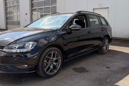 VW Golf 135.000 km 9.488 &euro; Nürnberg 90441