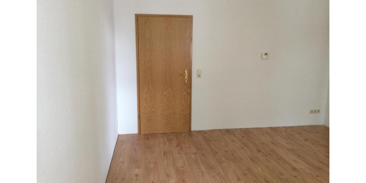 Etagenwohnung Großbreitenbach - 3 Zimmer, 65 m&sup2;, 520&euro; | Angebot:24585822