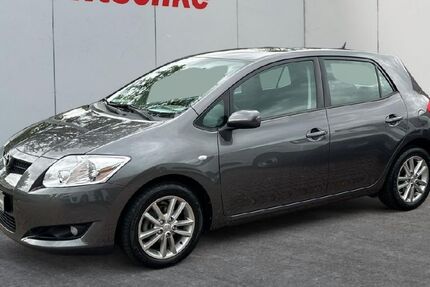 Toyota Auris 101.860 km 5.990 &euro; Rheine 48432