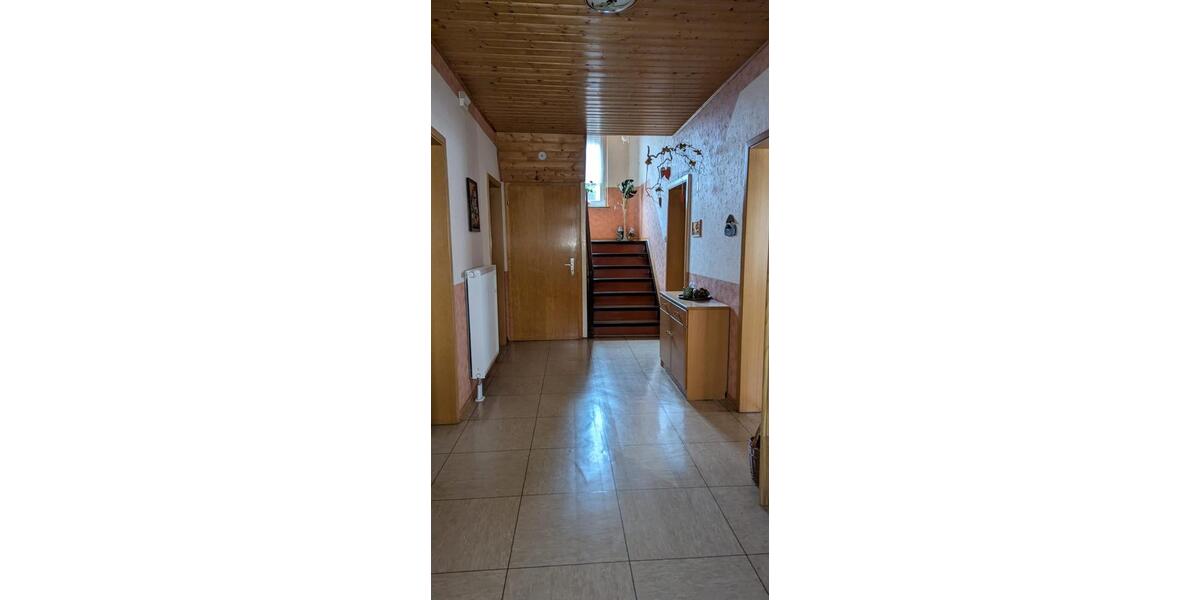 Bauernhaus, Landhaus Rotenburg an der Fulda - 7.5 Zimmer, 172 m&sup2;, 237.000&euro; | Angebot:26605204