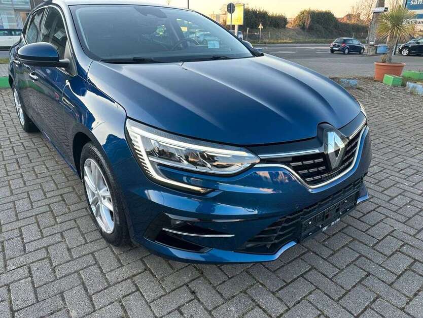 Renault Megane 63.000 km 15.999 € Würselen / Aachen 52146