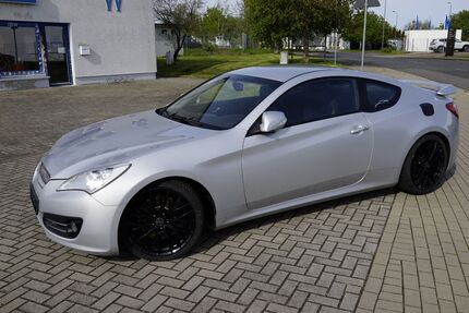Hyundai Genesis 89.250 km 9.990 &euro; Bitterfeld 06749