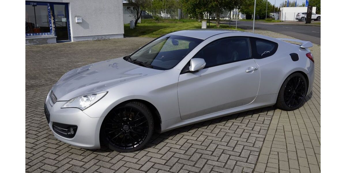 Hyundai Genesis 89.250 km 9.990 &euro; Bitterfeld 06749