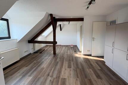 Sanierte Wohnung in ruhiger Lage 4 zimmer