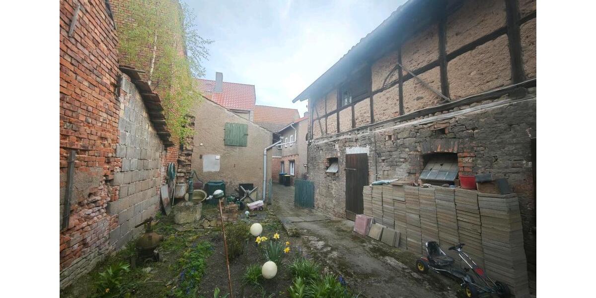 Reihenhaus Wallhausen - 4 Zimmer, 97 m&sup2;, 67.000&euro; | Angebot:26379133