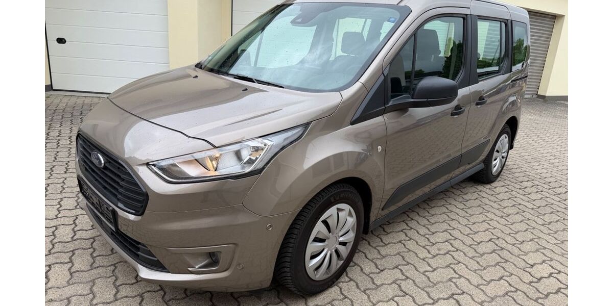 Ford Tourneo Connect 21.000 km 15.700 &euro; Kassel 34125