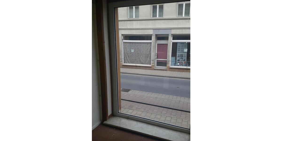 Einfamilienhaus Bad Liebenwerda - 10 Zimmer, 300 m&sup2;, 990&euro; | Angebot:25044241