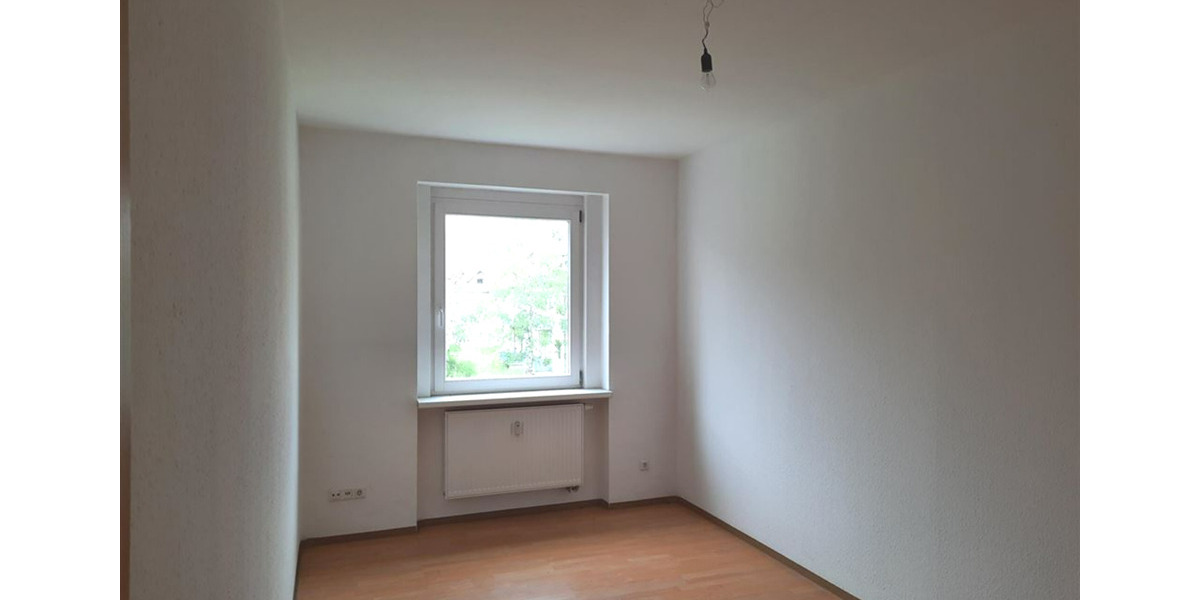 Etagenwohnung Welzow - 3 Zimmer, 84 m&sup2;, 454&euro; | Angebot:19443360
