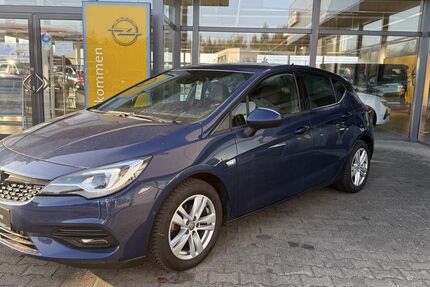 Opel Astra 39.757 km 14.990 &euro; Gräfenhainichen 06773