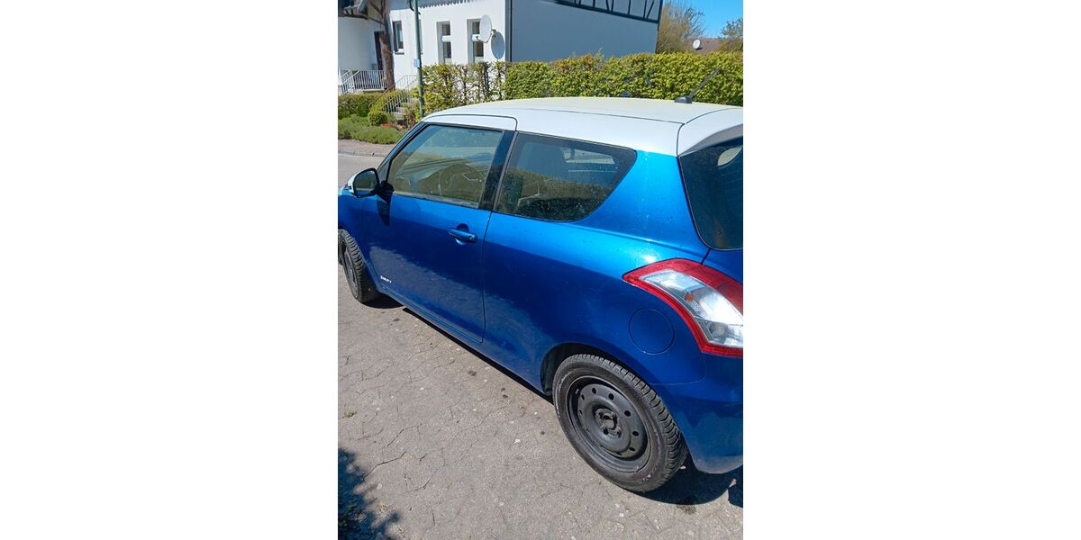 Suzuki Swift 168.000 km 3.300 &euro; Warstein 59581