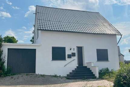 Haus zum Kaufen in Brilon 64.900 € 149 m² 7 zimmer