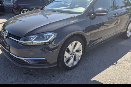 VW Golf 162.000 km 9.300 &euro; Pirna 01796