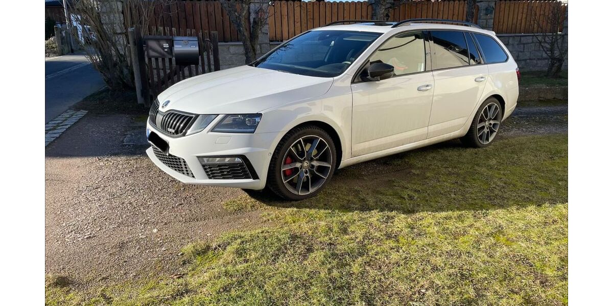 Skoda Octavia 103.000 km 21.500 &euro; Radebeul 01445