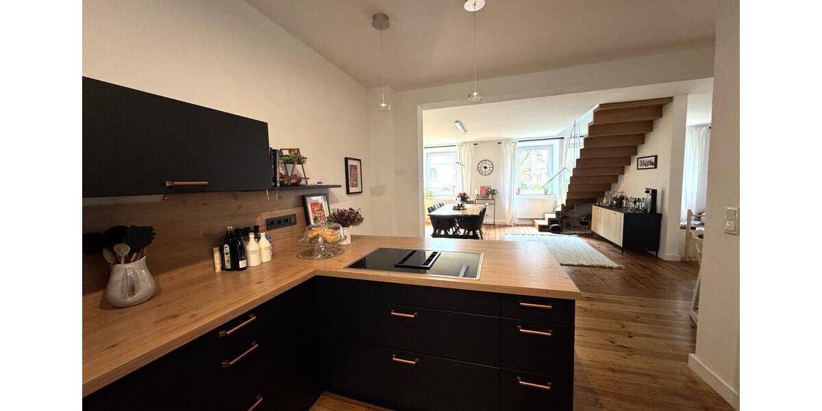 5 Zimmer Maisonette Wohnung im Frauenland 5 zimmer