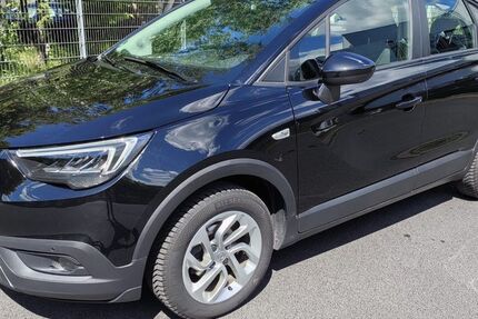 Opel Crossland (X) 196.610 km 7.490 &euro; Drei Gleichen OT Günthersleben 99869