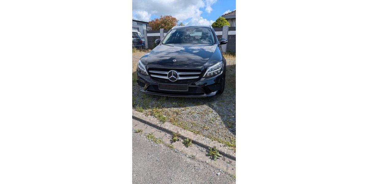 Mercedes-Benz C 200 219.255 km 12.499 &euro; Glückstadt 25348