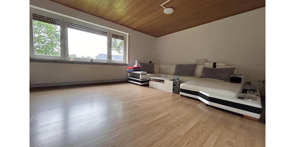 Etagenwohnung Goldenstedt - 4 Zimmer, 110 m&sup2;, 800&euro; | Angebot:26717573