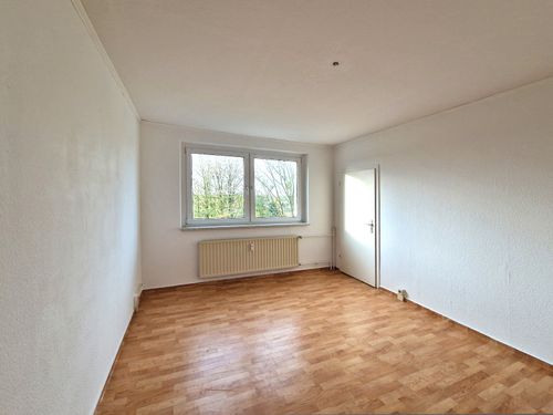 Etagenwohnung Neubrandenburg Datzeberg - 2 Zimmer, 42 m&sup2;, 235&euro; | Angebot:26662998