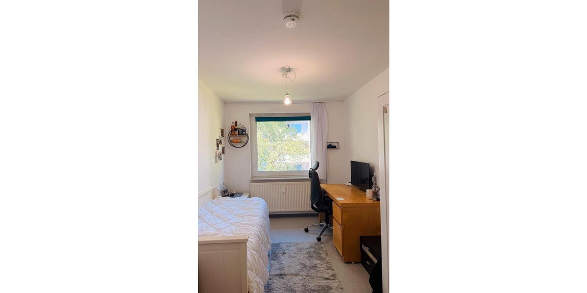 Etagenwohnung Marburg Biegenviertel - 4 Zimmer, 10 m&sup2;, 215&euro; | Angebot:26400047