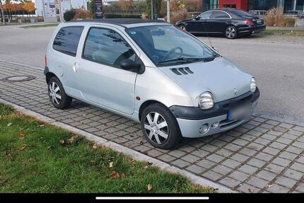 Renault Twingo 145.600 km 1.800 &euro; Garching bei München 85748