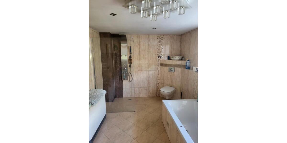 Mehrfamilienhaus, Wohnhaus Forchheim - 9 Zimmer, 266 m&sup2;, 499.000&euro; | Angebot:27096408