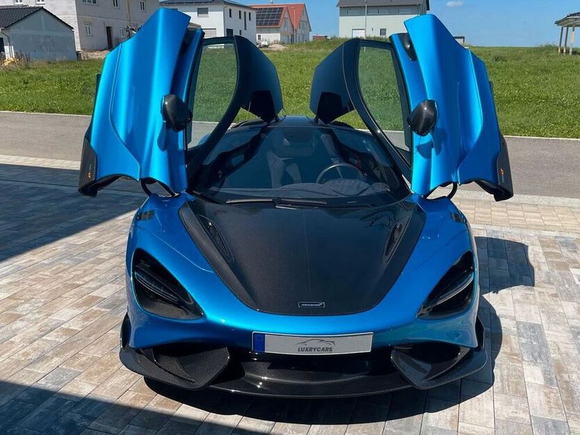 765LT