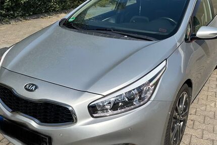 Kia ceed Sportswagon 99.000 km 10.200 &euro; Berlin 13437