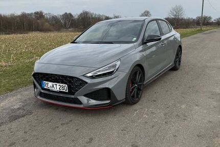 Hyundai i30 14.000 km 31.000 &euro; Marl 45770