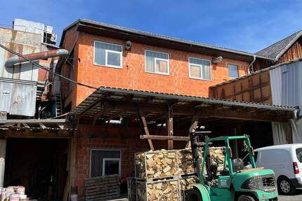 Bei Coburg: Holzverarbeitender Betrieb zu verkaufen zimmer