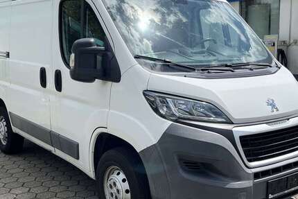 Peugeot Boxer 194.000 km 8.900 &euro; Aachen 52078